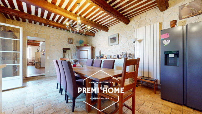 MAISON T7 ENV. 215 M2 AVEC TERRASSE ET COUR PRIVATIVE SAINT - Premi'home Agence immobilière Aix En Provence
