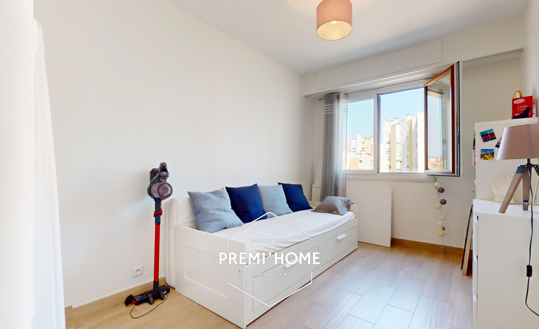 A VENDRE T3 RENOVE A MARSEILLE 13004 CHUTES LAVIES - Premi'home Agence immobilière Aix En Provence