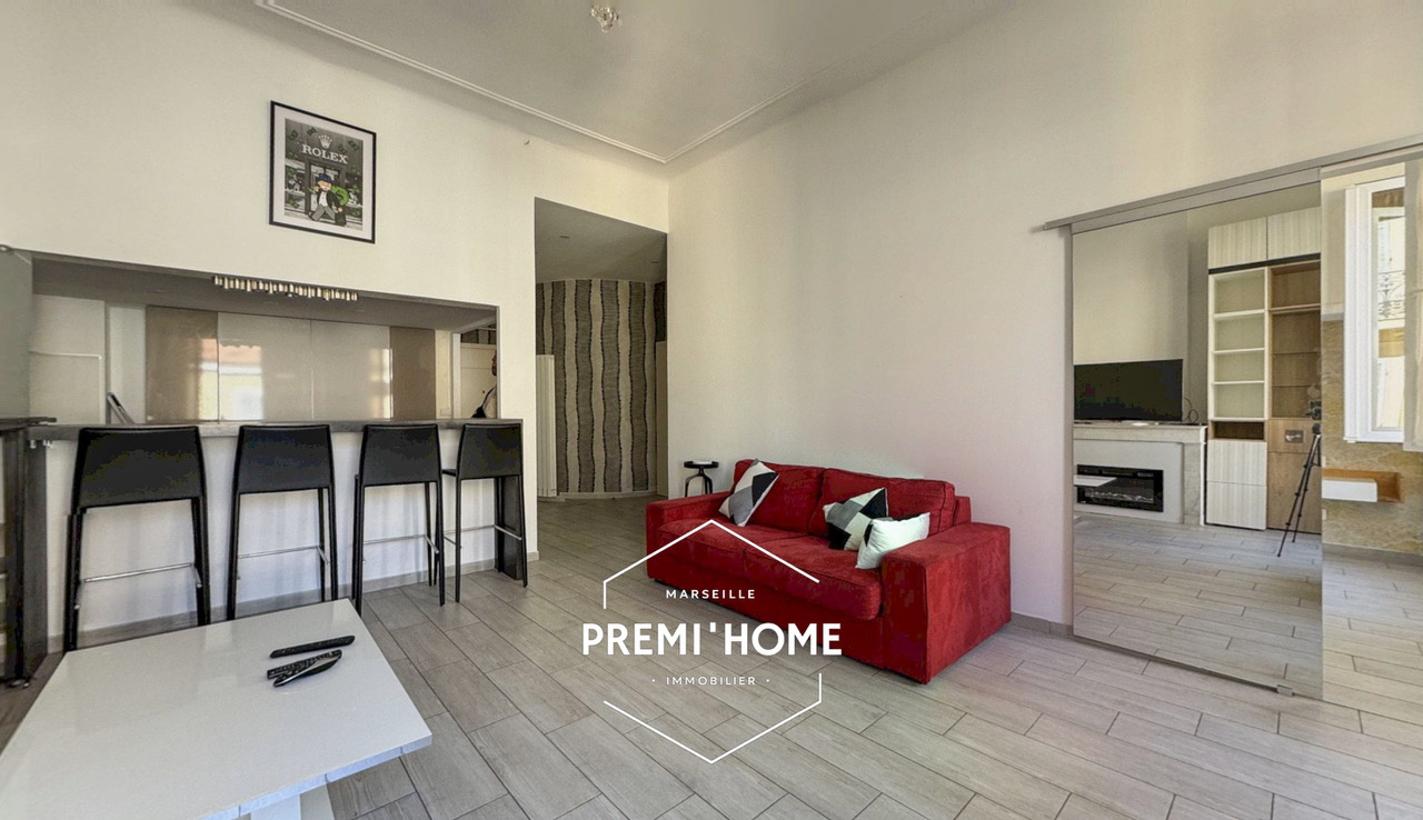 T2 59M2 RUE SAINT FERREOL MARSEILLE 13006 - Premi'home Agence immobilière Aix En Provence