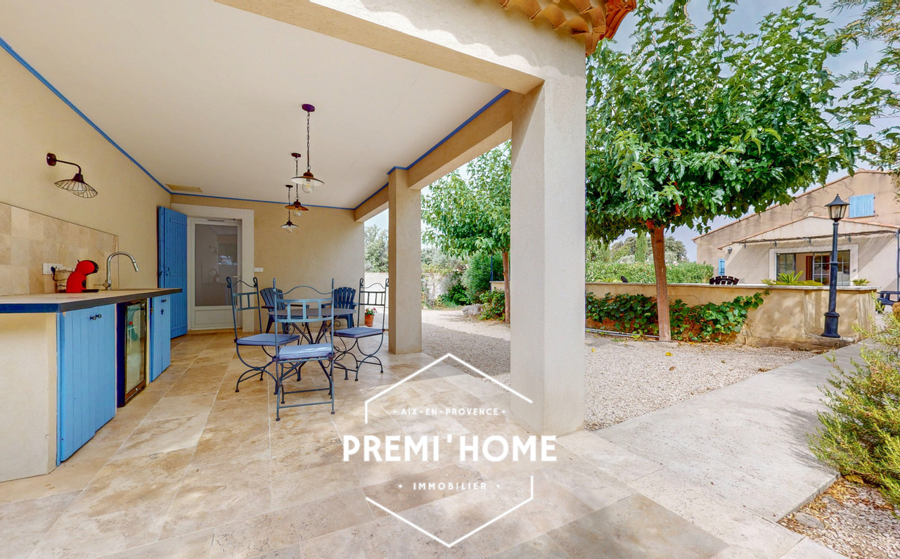 MAISON T7 env. 175 m2 AVEC PISCINE AUREILLE - Premi'home Agence immobilière Aix En Provence