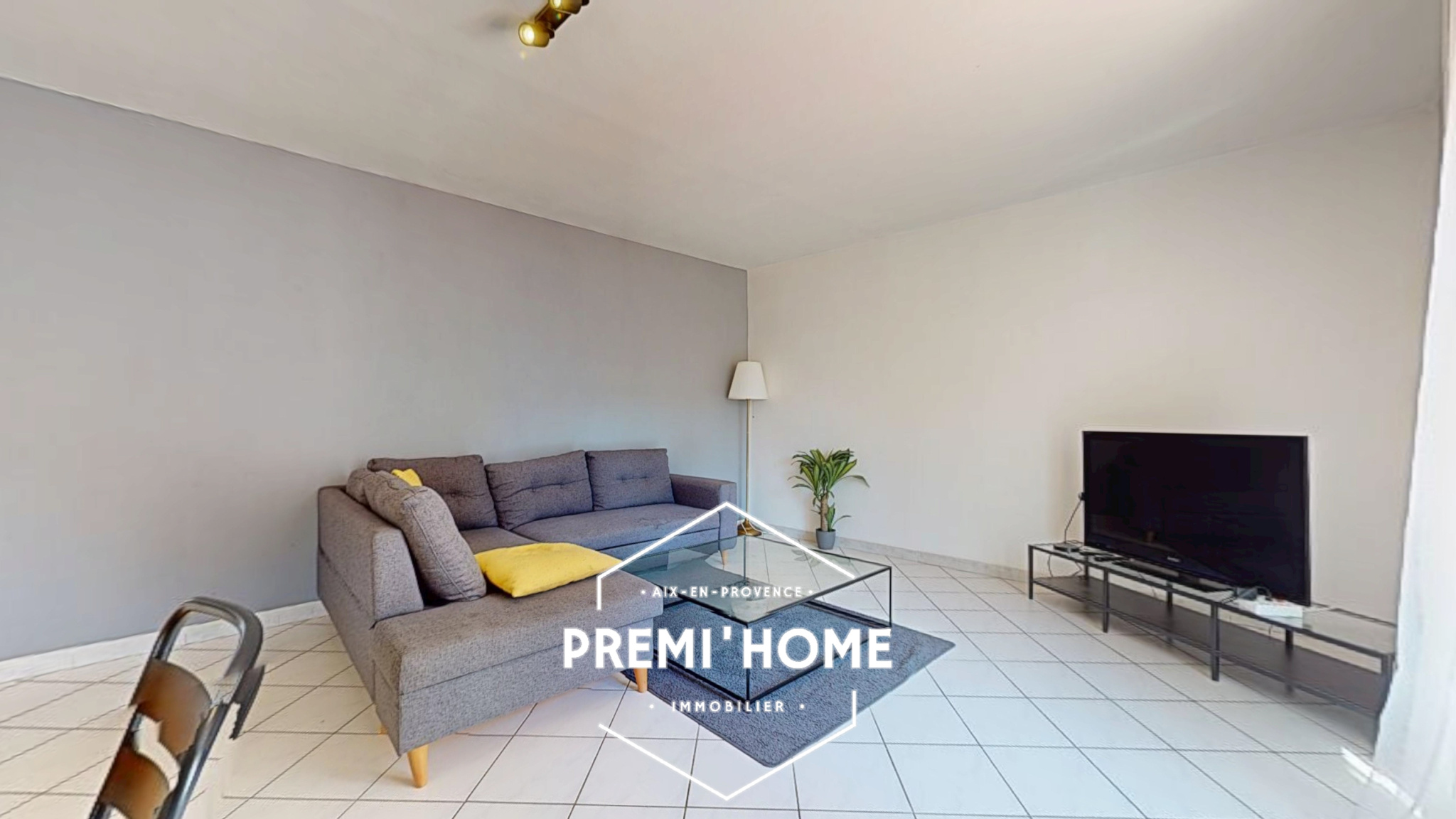 T3 EN DUPLEX A VENDRE SUR GARDANNE - Premi'home Agence immobilière Aix En Provence