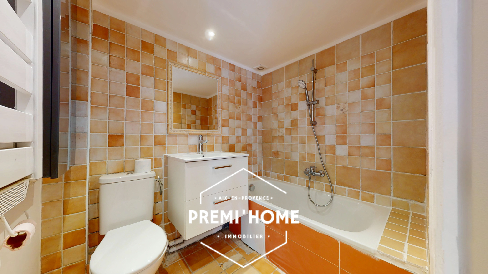 A VENDRE T3 CENTRE HISTORIQUE AIX EN PROVENCE - Premi'home Agence immobilière Aix En Provence