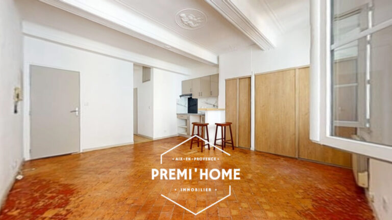 A VENDRE T3 CENTRE HISTORIQUE AIX EN PROVENCE - Premi'home Agence immobilière Aix En Provence