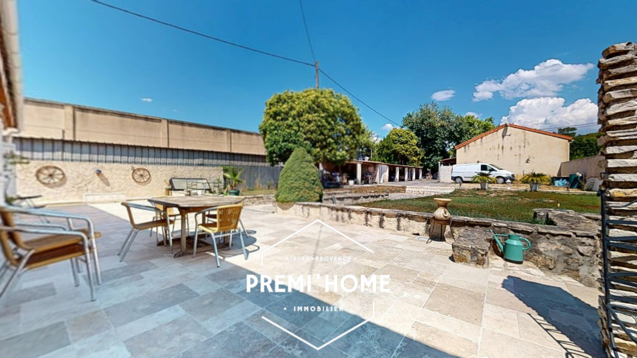 MAISON 4 CHAMBRES A VENDRE A GARDANNE AVEC PISCINE - Premi'home Agence immobilière Aix En Provence