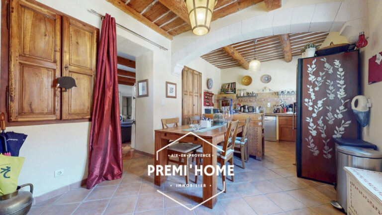 MAISON T4 ENV. 120 M2 AVEC TERRASSE AUREILLE - Premi'home Agence immobilière Aix En Provence