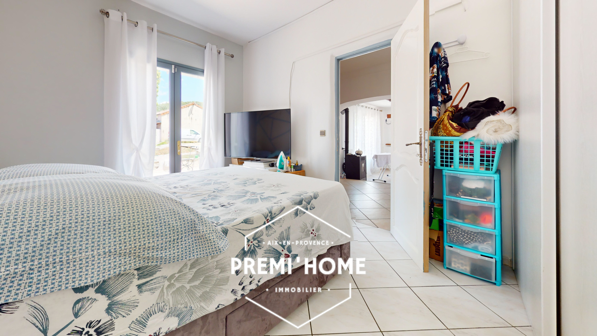 MAISON 4 CHAMBRES A VENDRE A GARDANNE AVEC PISCINE - Premi'home Agence immobilière Aix En Provence