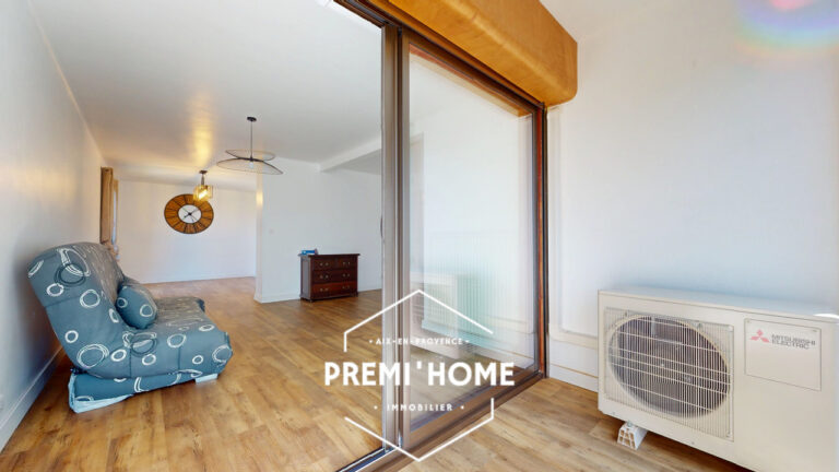 T3 A VENDRE SAINT MARTIN DE CRAU AVEC GARAGE - Premi'home Agence immobilière Aix En Provence
