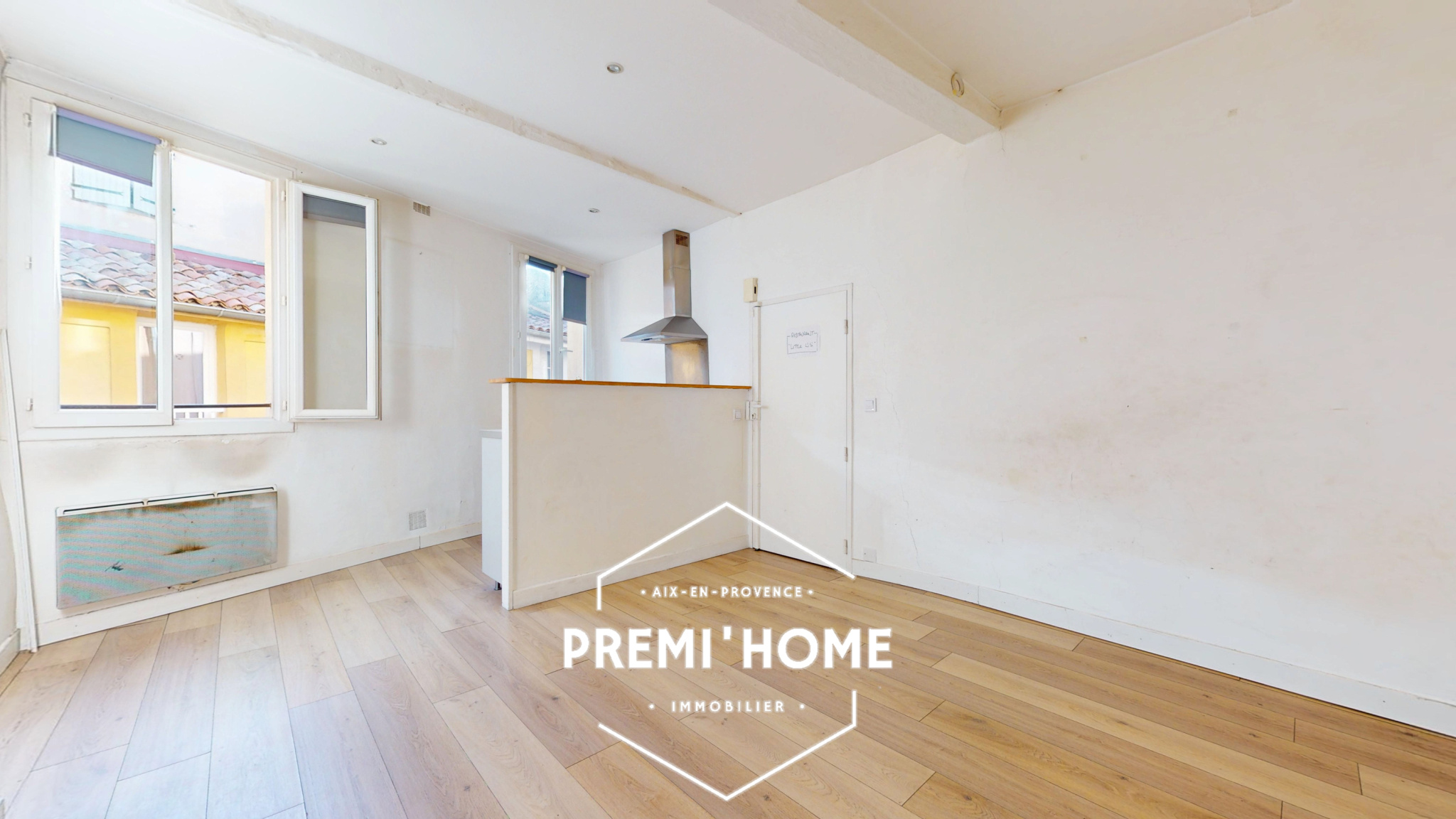 A VENDRE T2 CENTRE HISTORIQUE AIX EN PROVENCE - Premi'home Agence immobilière Aix En Provence