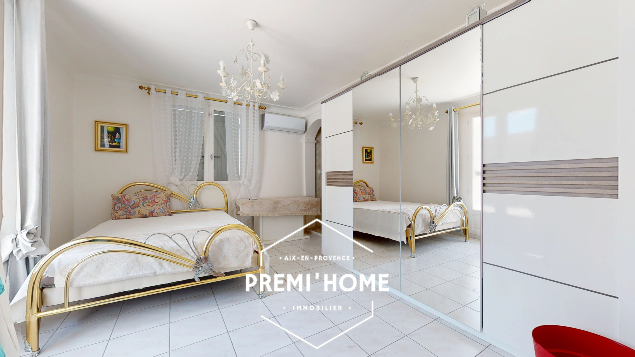 MAISON 4 CHAMBRES A VENDRE A GARDANNE AVEC PISCINE - Premi'home Agence immobilière Aix En Provence