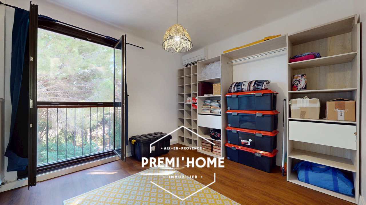 T3 A VENDRE SAINT MARTIN DE CRAU AVEC GARAGE - Premi'home Agence immobilière Aix En Provence