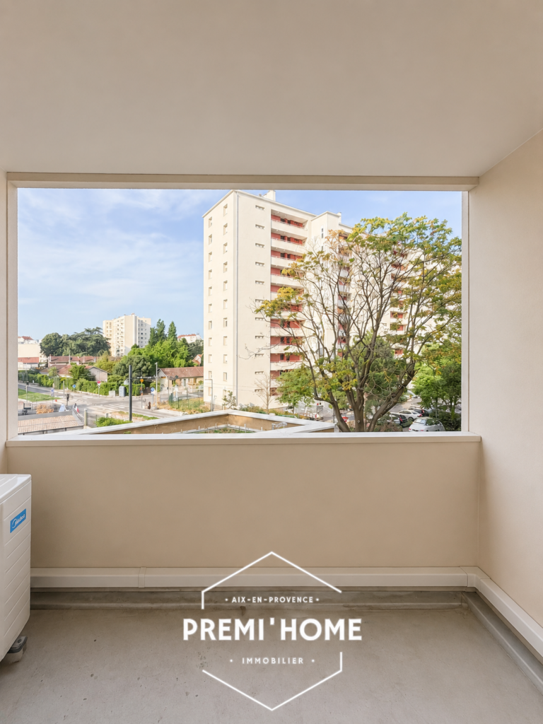 A VENDRE T2/3 A LYON VILLEURBANNE - Premi'home Agence immobilière Aix En Provence