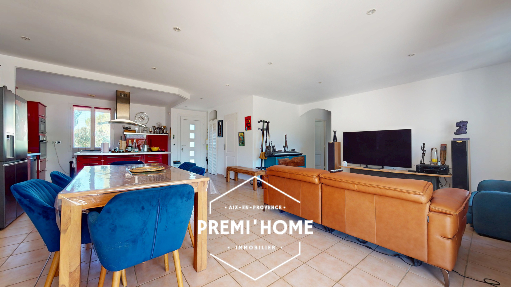 MAISON 3 CHAMBRES AVEC PISCINE A VENDRE LE BRAS - Premi'home Agence immobilière Aix En Provence