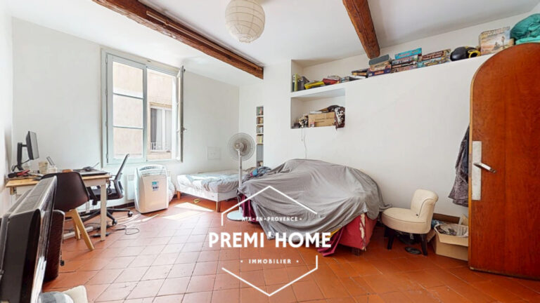 A VENDRE STUDIO LOUE AIX EN PROVENCE CENTRE HISTORIQUE - Premi'home Agence immobilière Aix En Provence