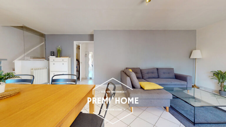 T3 EN DUPLEX A VENDRE SUR GARDANNE - Premi'home Agence immobilière Aix En Provence