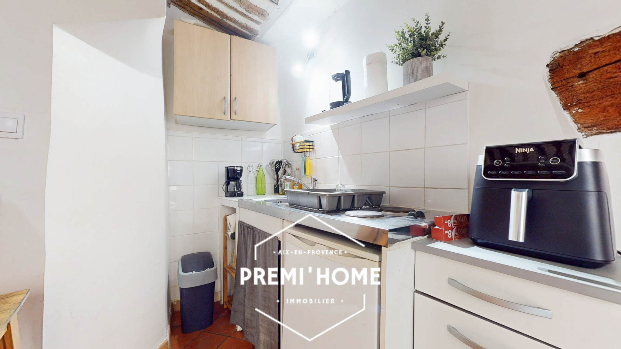STUDIO A VENDRE RUE MIGNET AIX EN PROVENCE - Premi'home Agence immobilière Aix En Provence