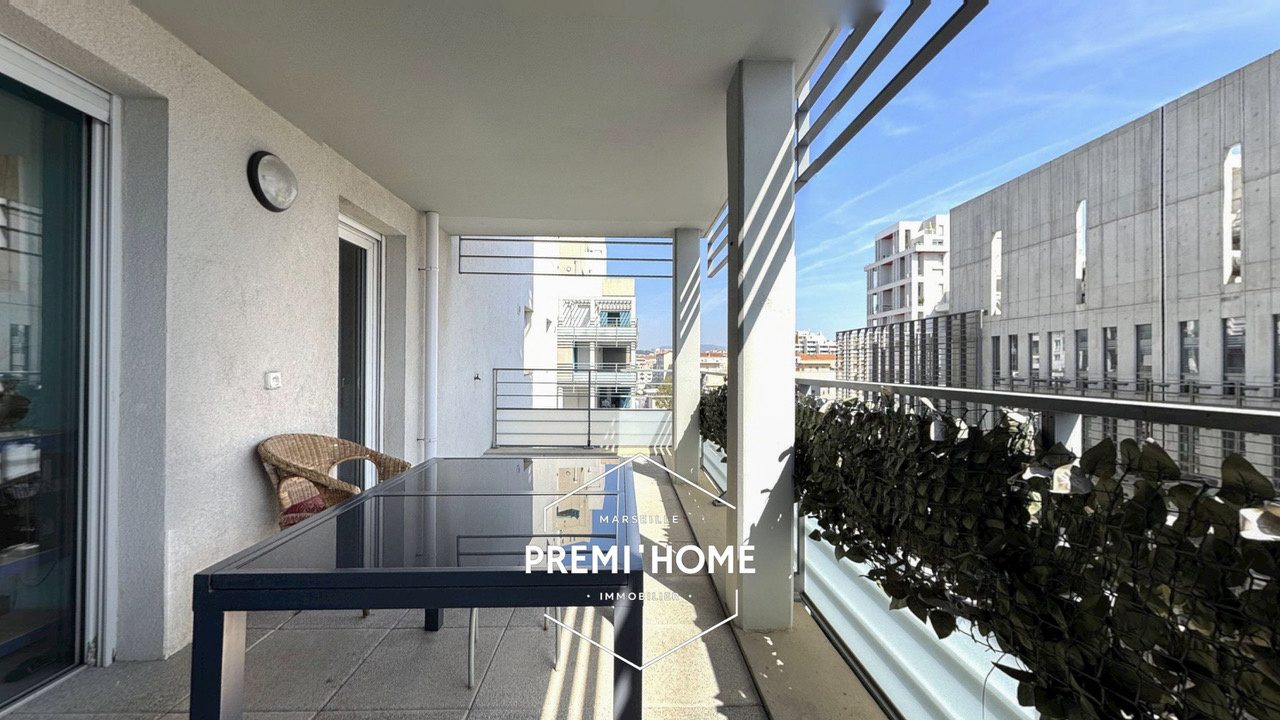 Appartement de 2 pièces de 41,5 m2 à Marseille - Premi'home Agence immobilière Aix En Provence