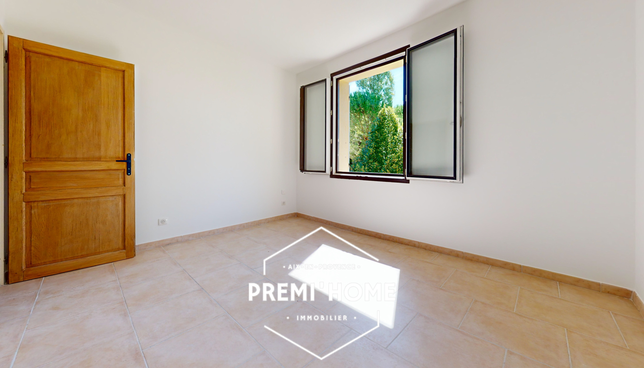 MAISON RECENTE A VENDRE A PUYRICARD - Premi'home Agence immobilière Aix En Provence