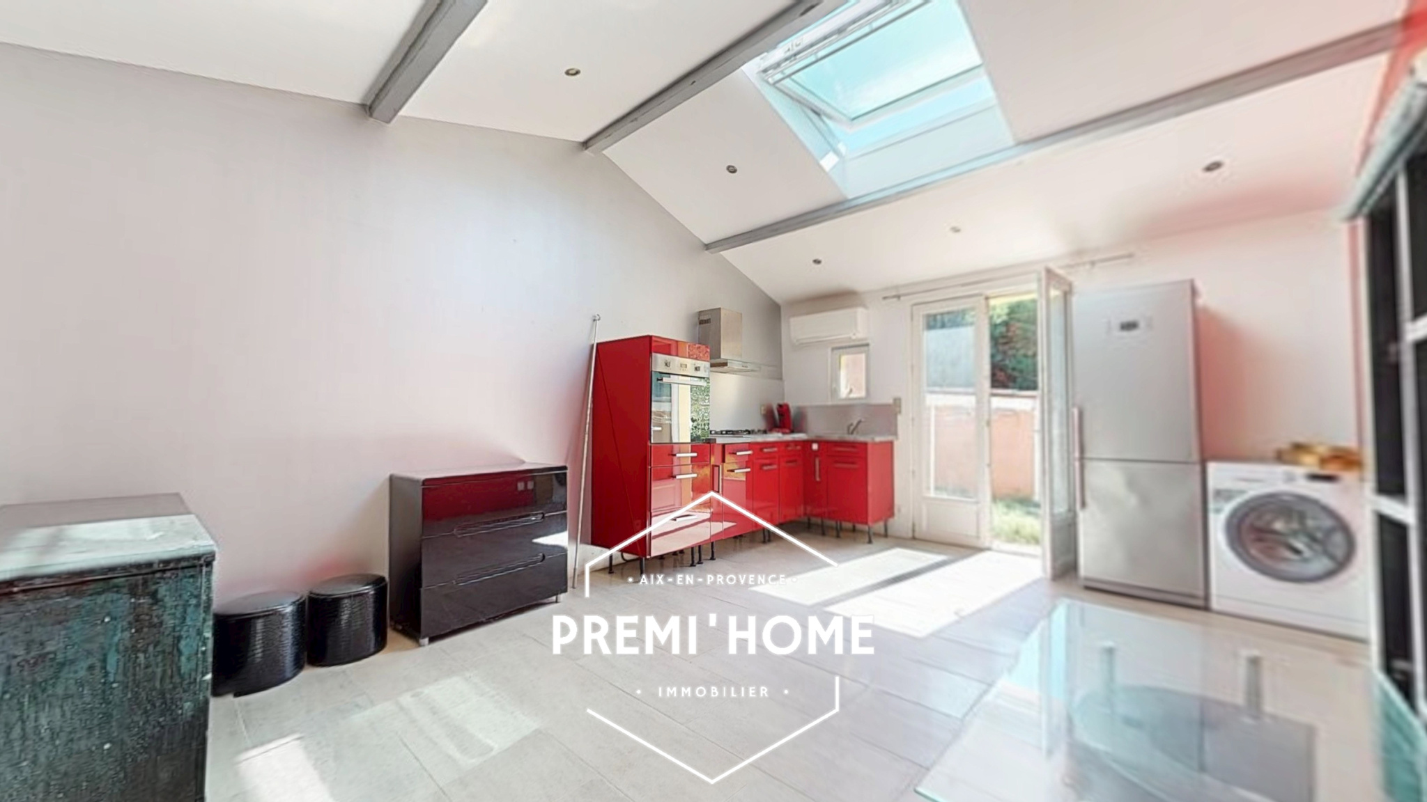 MAISON A VENDRE 4 CHAMBRES + STUDIO & PISCINE LUYNES - Premi'home Agence immobilière Aix En Provence