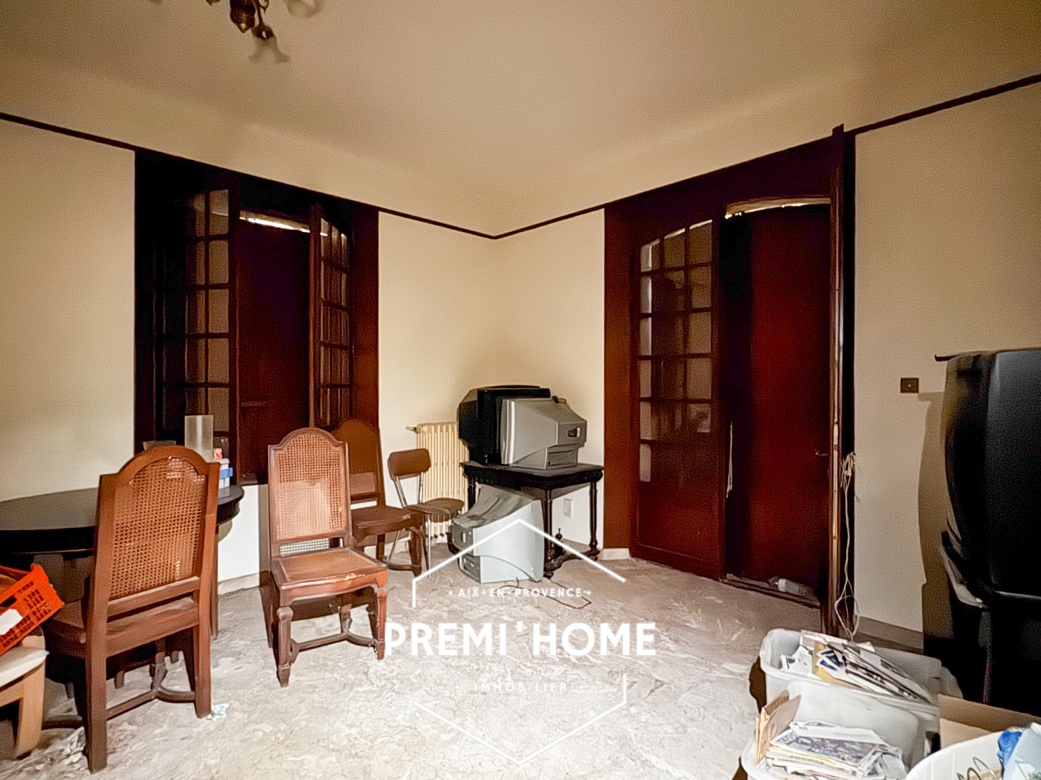 MAISON A VENDRE A RENOVER A PUYRICARD - Premi'home Agence immobilière Aix En Provence