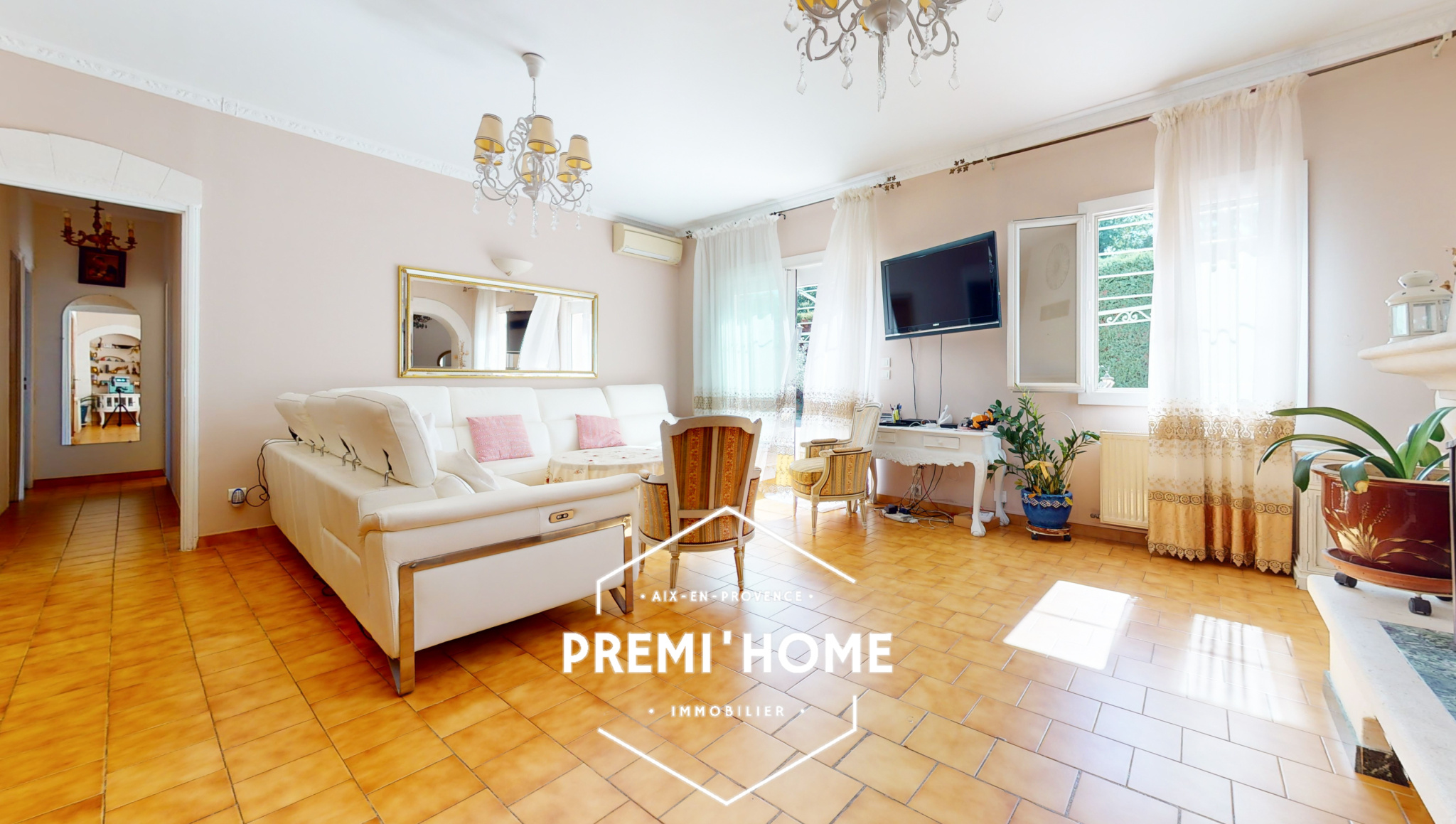 MAISON A VENDRE 4 CHAMBRES + STUDIO & PISCINE LUYNES - Premi'home Agence immobilière Aix En Provence