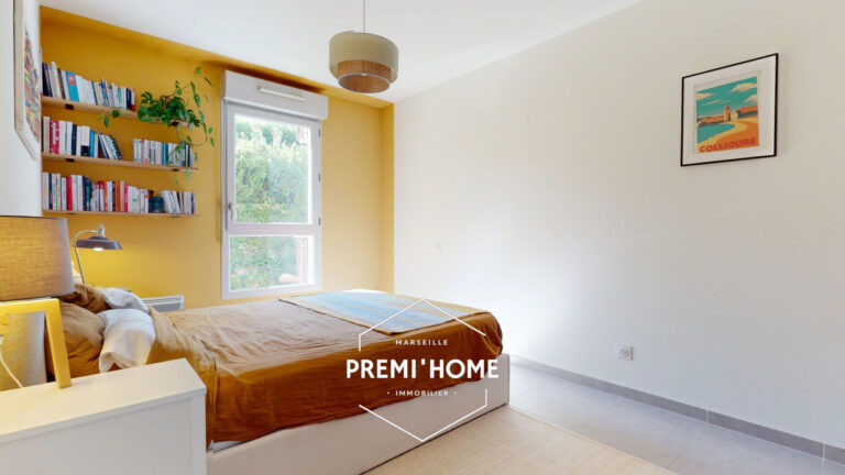 T3 RENOVE AVEC TERRASSE ET GARAGE A VENDRE A MARSEILLE 13004 - Premi'home Agence immobilière Aix En Provence