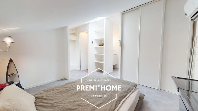 APPT T2 ENV. 53 M2 SAINT RÉMY DE PROVENCE 229000EUR - Premi'home Agence immobilière Aix En Provence