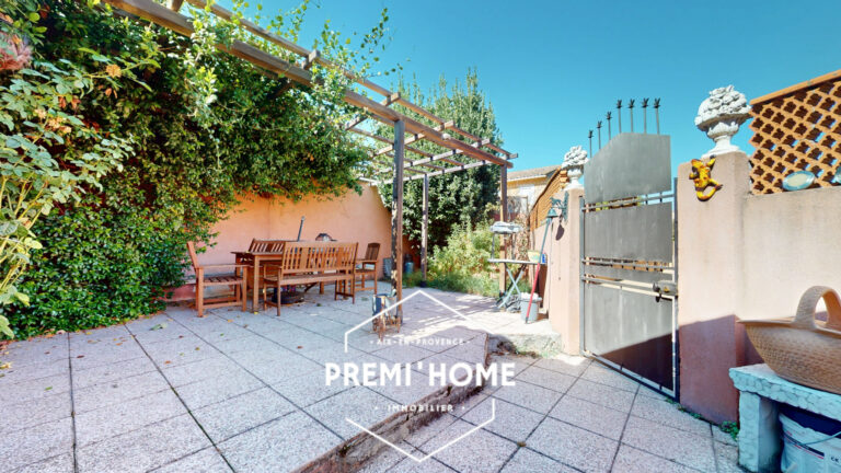 MAISON A VENDRE 4 CHAMBRES + STUDIO & PISCINE LUYNES - Premi'home Agence immobilière Aix En Provence