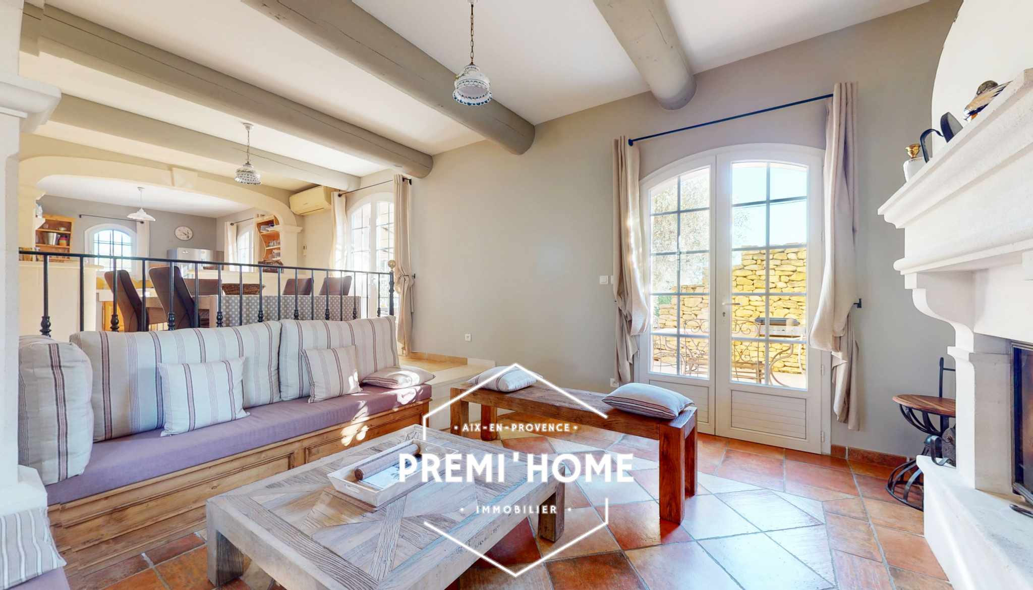MAISON T6 ENV. 145 M2 AVEC GARAGE ET DÉPENDANCES AUREILLE - Premi'home Agence immobilière Aix En Provence