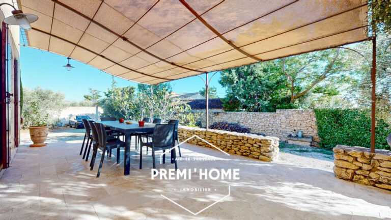 MAISON T6 ENV. 145 M2 AVEC GARAGE ET DÉPENDANCES AUREILLE - Premi'home Agence immobilière Aix En Provence