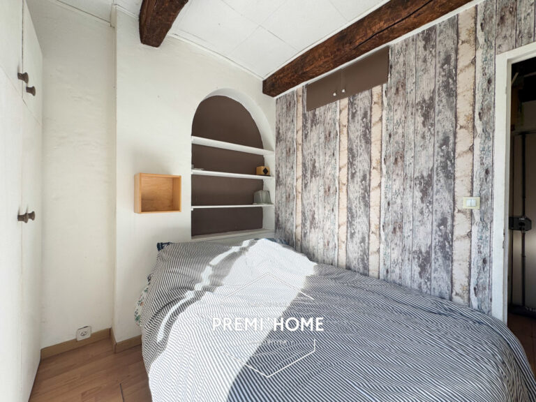 T2 RUE SAINTE 13007 MARSEILLE A VENDRE - Premi'home Agence immobilière Aix En Provence