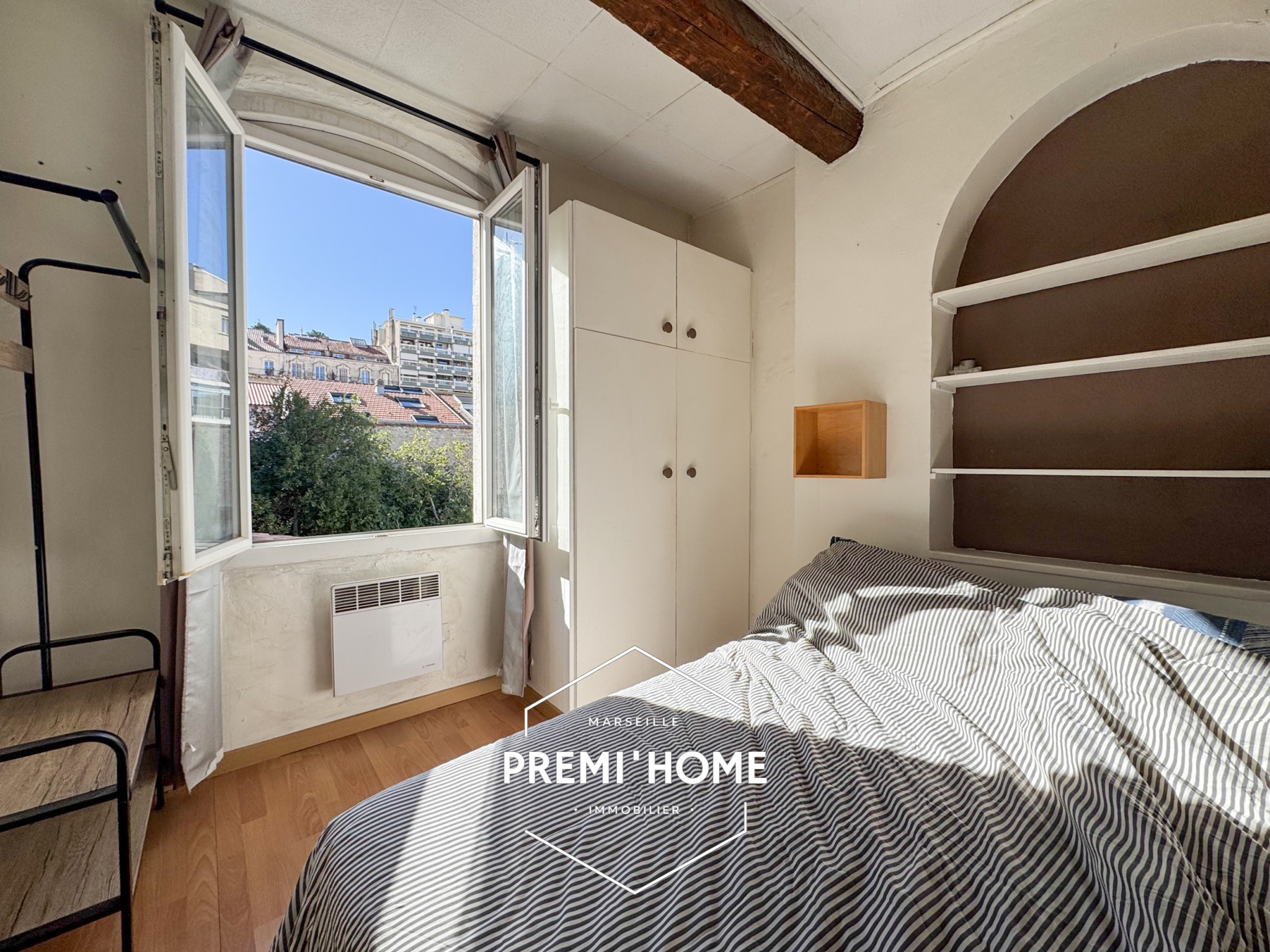T2 RUE SAINTE 13007 MARSEILLE A VENDRE - Premi'home Agence immobilière Aix En Provence