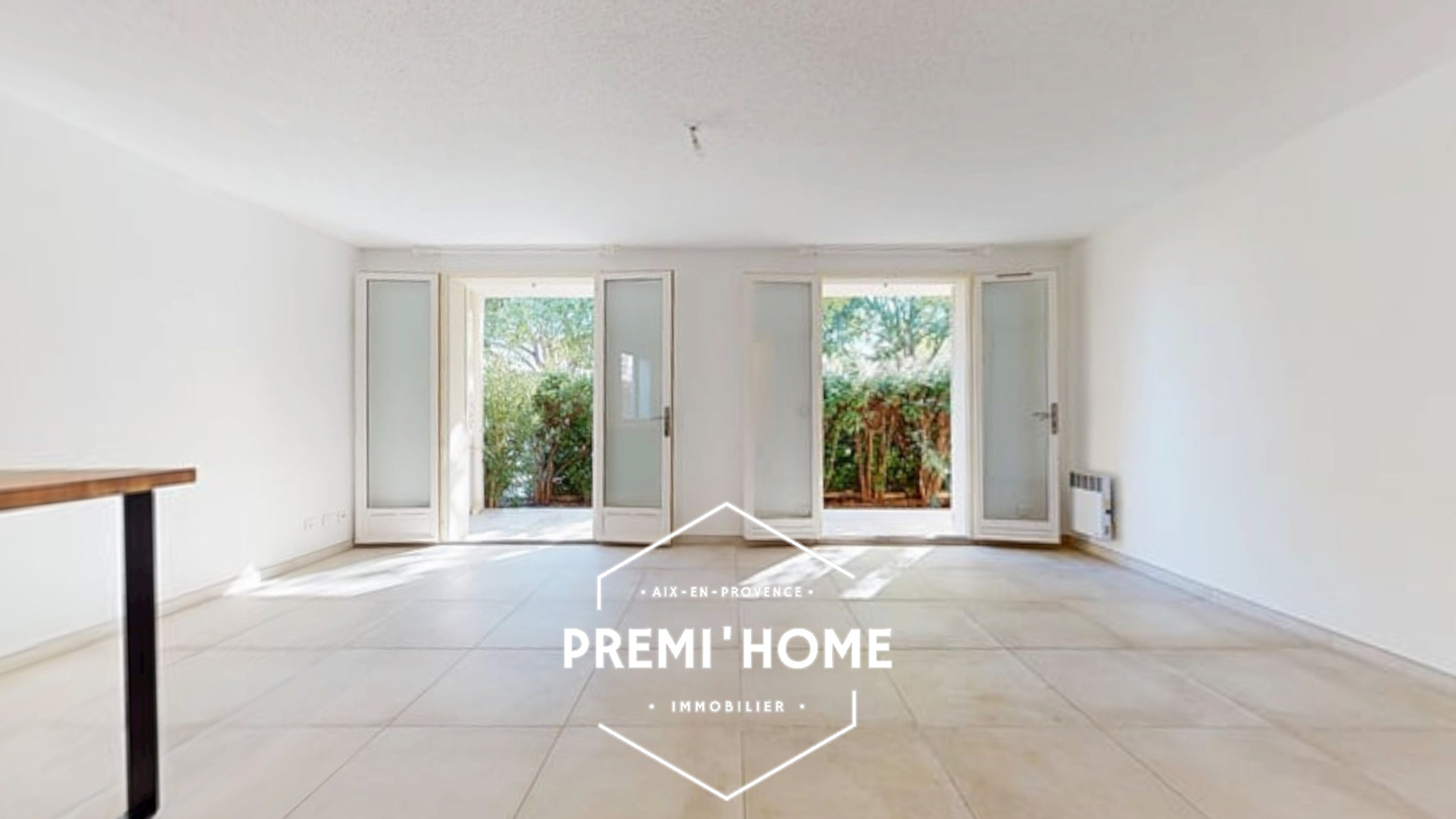 A VENDRE T3 AVEC TERRASSE ET GARAGE AIX EN PROVENCE OUEST - Premi'home Agence immobilière Aix En Provence