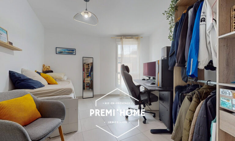 T3 AVEC TERRASSE VUE SAINTE VICTOIRE GARAGE AIX OUEST - Premi'home Agence immobilière Aix En Provence