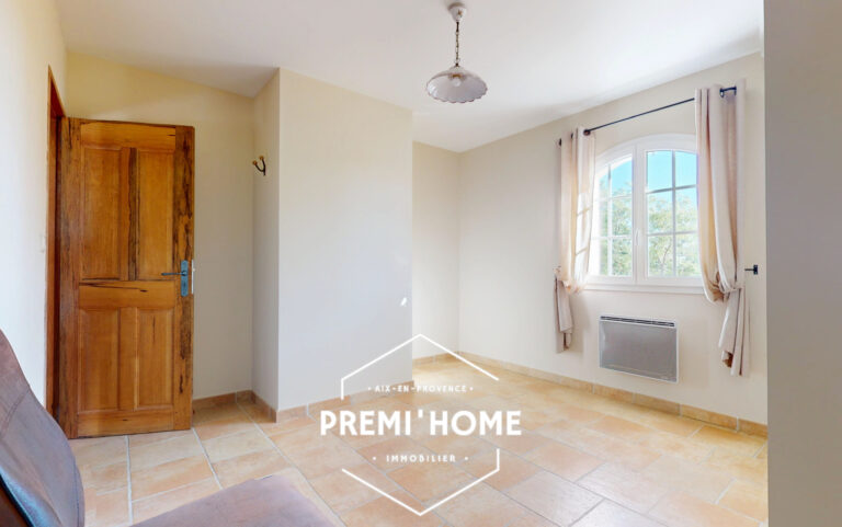 MAISON T6 ENV. 145 M2 AVEC GARAGE ET DÉPENDANCES AUREILLE - Premi'home Agence immobilière Aix En Provence