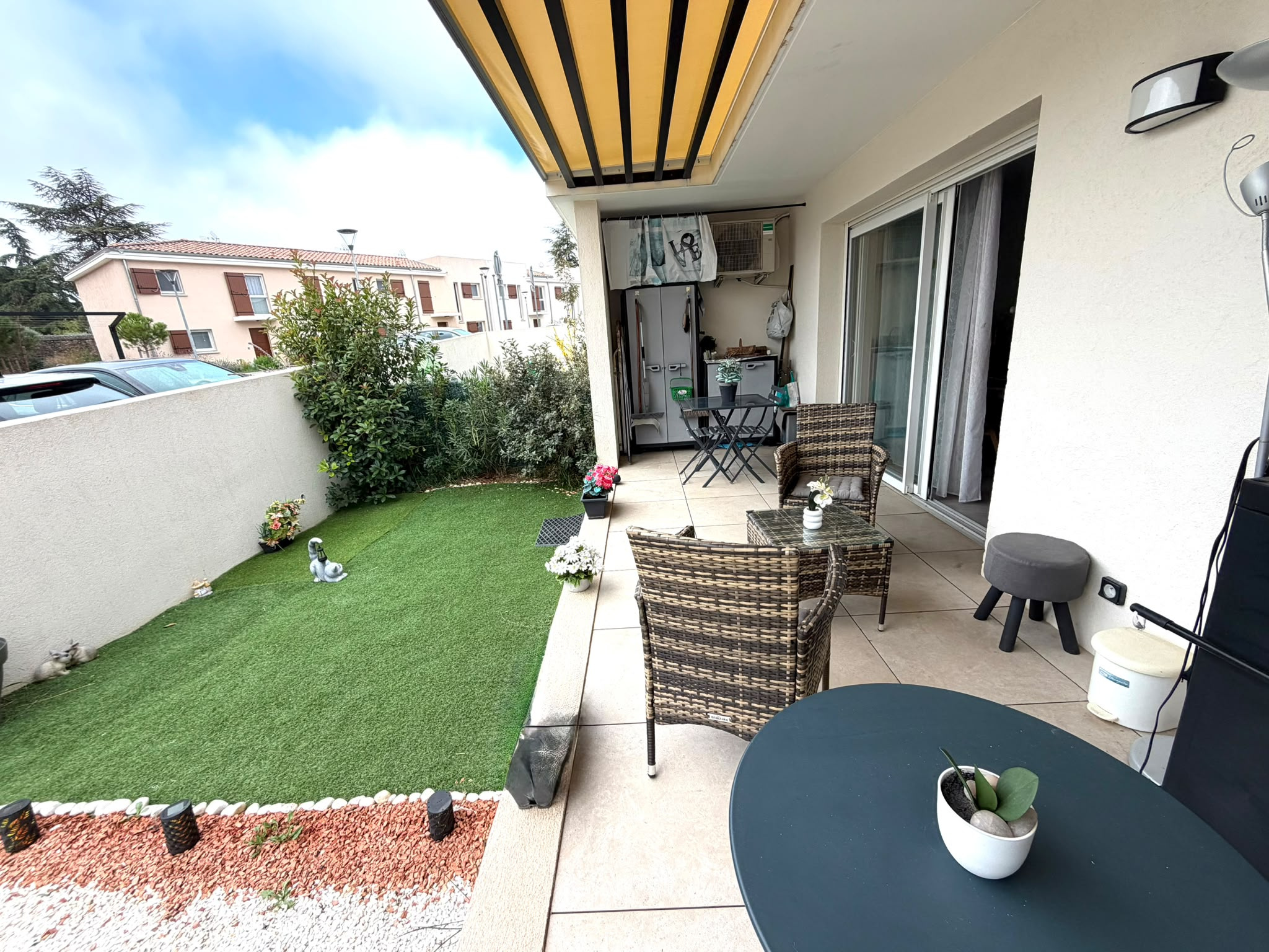 SAINT-MAXIMIN-LA-SAINTE-BAUME T3 AVEC JARDIN ET TERRASSE - Premi'home Agence immobilière Aix En Provence