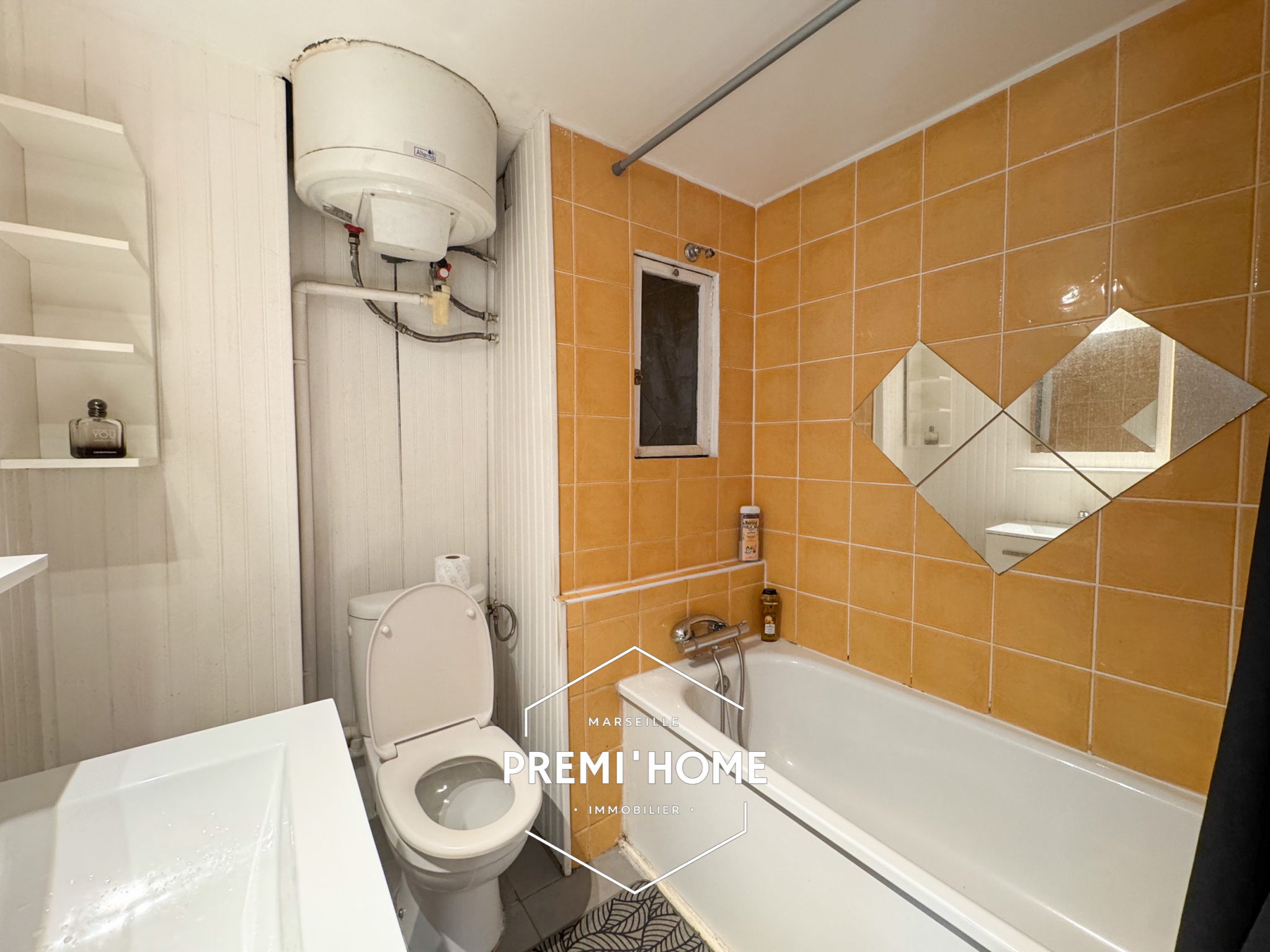 T2 RUE SAINTE 13007 MARSEILLE A VENDRE - Premi'home Agence immobilière Aix En Provence
