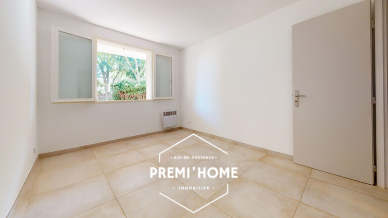 A VENDRE T3 AVEC TERRASSE ET GARAGE AIX EN PROVENCE OUEST - Premi'home Agence immobilière Aix En Provence