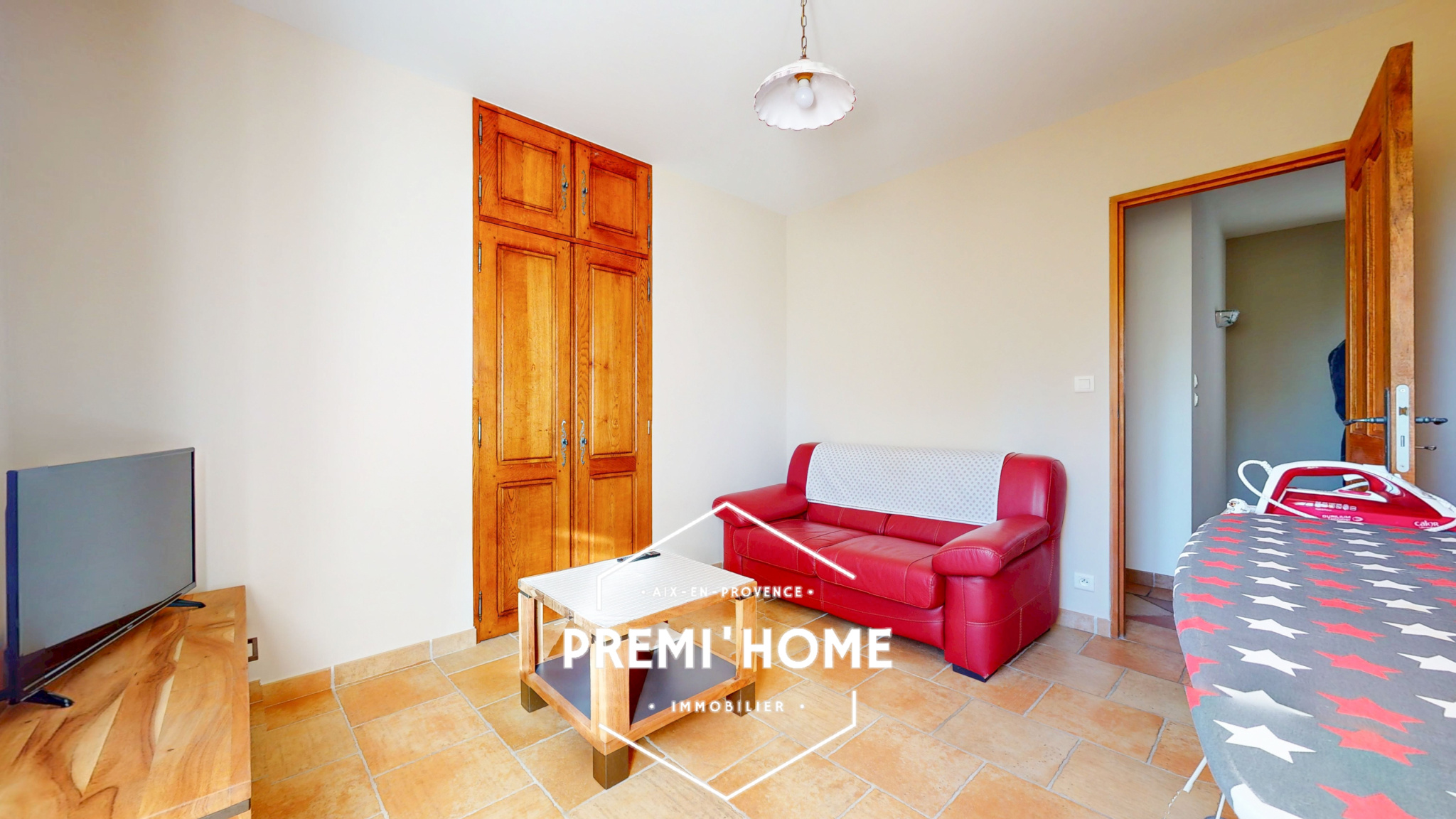 MAISON T6 ENV. 145 M2 AVEC GARAGE ET DÉPENDANCES AUREILLE - Premi'home Agence immobilière Aix En Provence